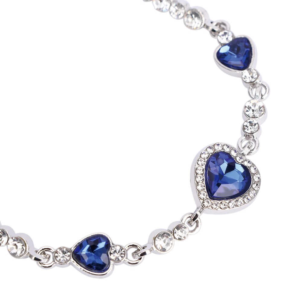 Bracelet Avec Un Cœur Bleu